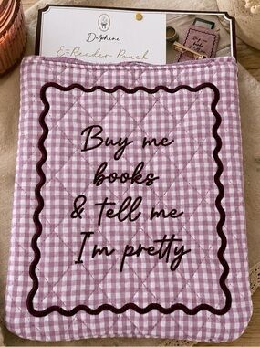 NWT Delphine Pink Gingham Quilted E-Reader Pouch "Buy Me Books" Book Sleeve